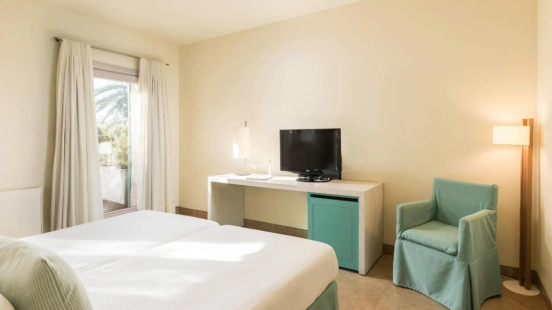 Hotel Sa Franquesa Nova Vilafranca De Bonany Spain